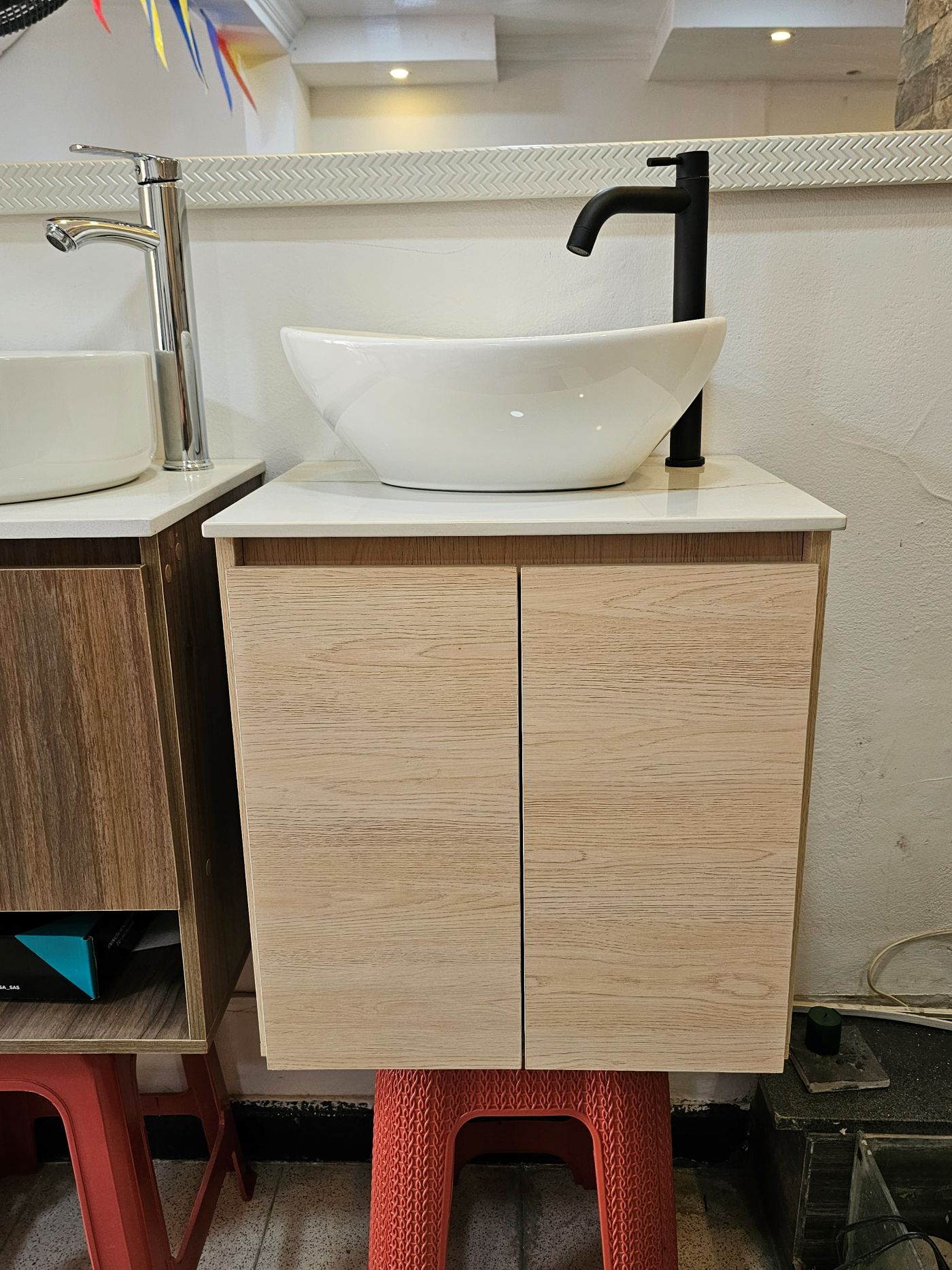 Mueble de baño color beige claro